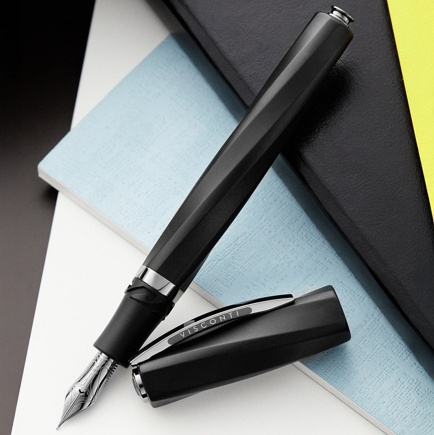 Visconti Divina Matte Fountain Pen - Black