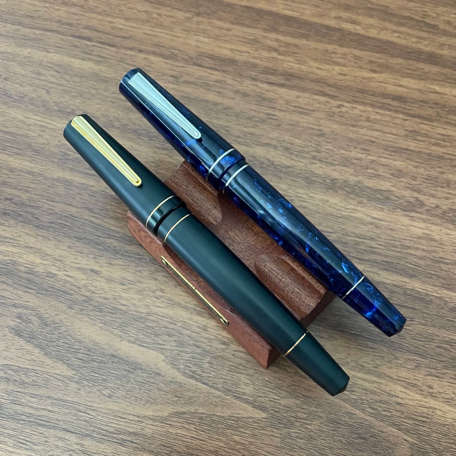 Maiora Impronte Oversize Fountain Pen