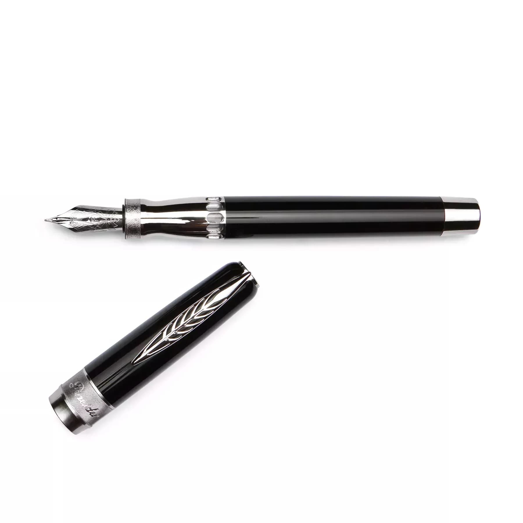 Pineider La Grande Bellezza Rock Black Night ST Fountain Pen