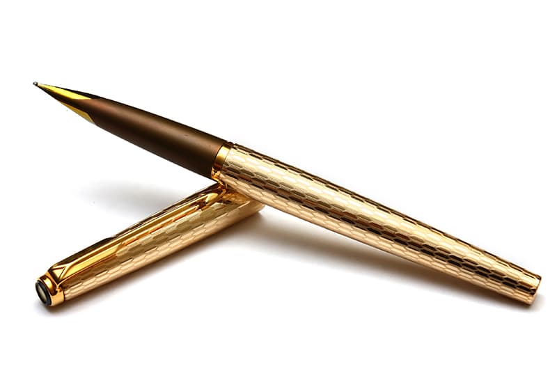 Parker 50 Golden Falcon