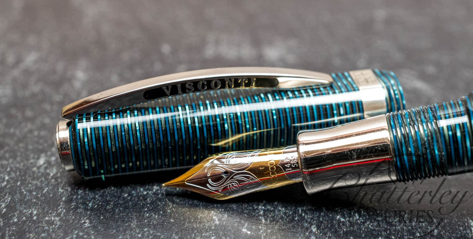 Visconti Wall Street Regular Edition Blue Fountain Pen