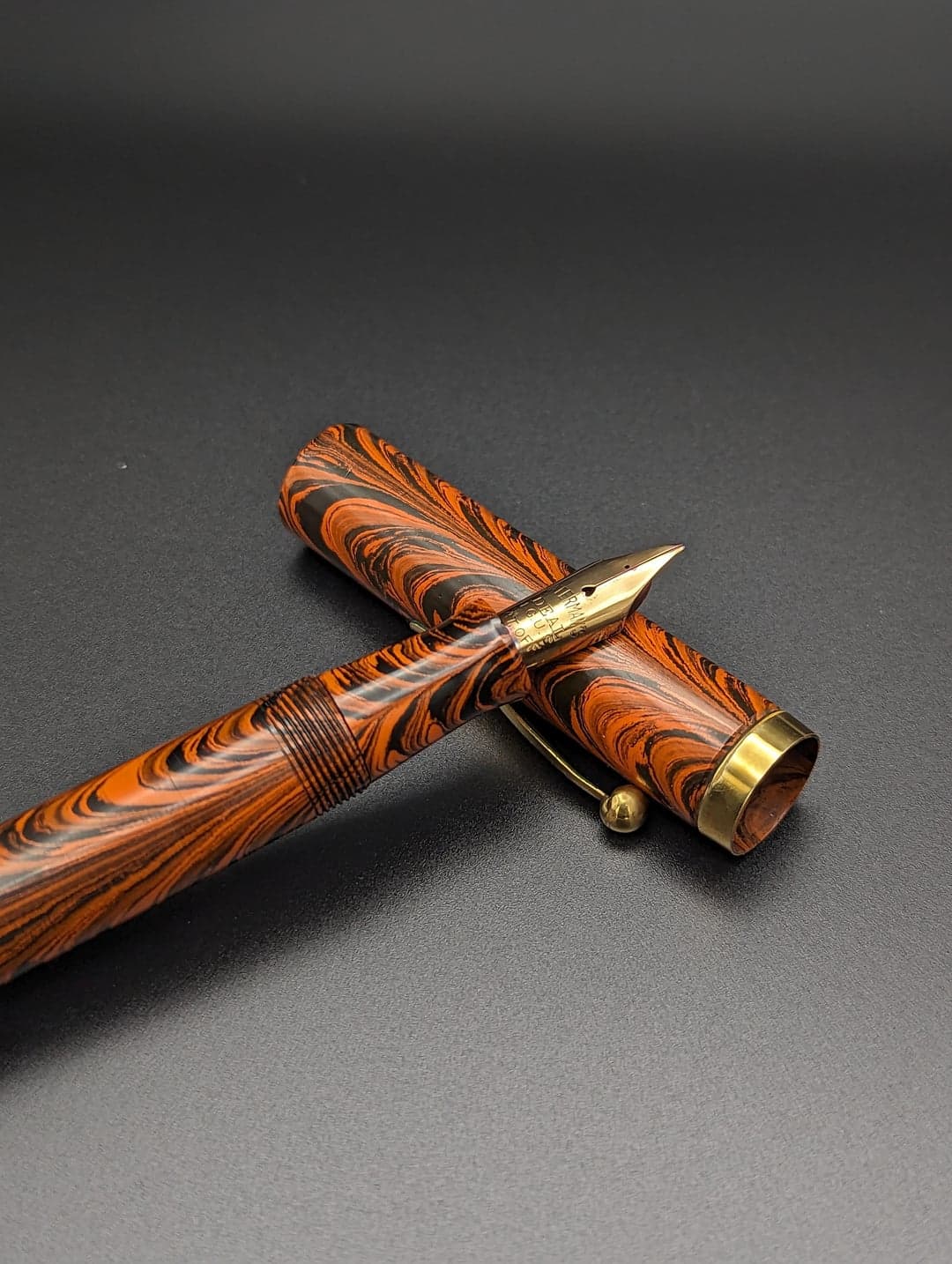 Waterman 56 Red Ripple