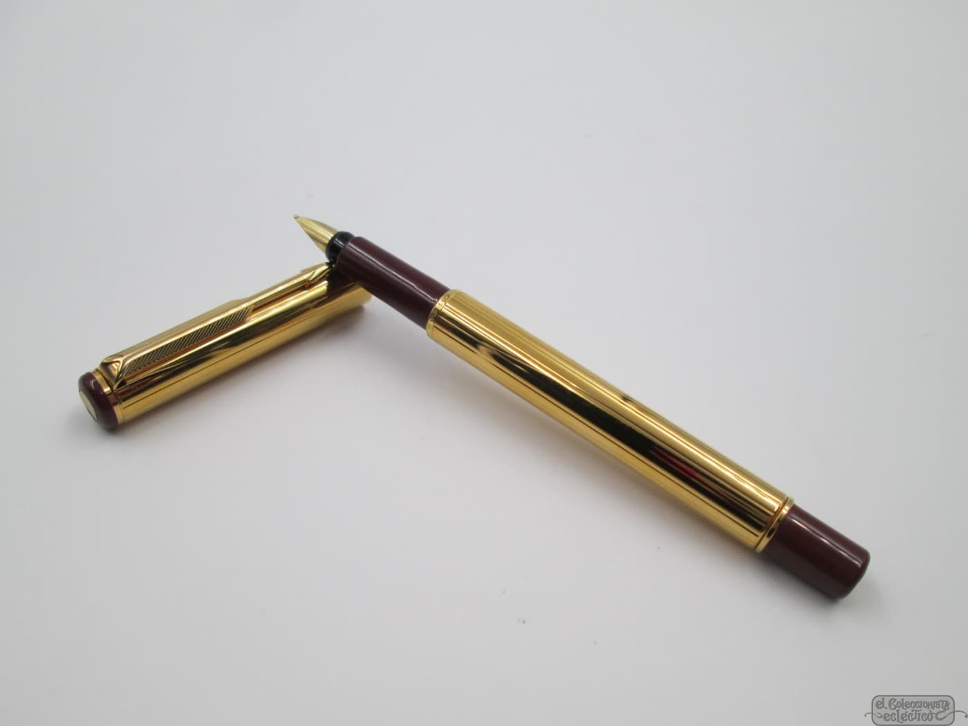 Parker 88 Place Vendome 23k Gold Filled and Garnet Plastic